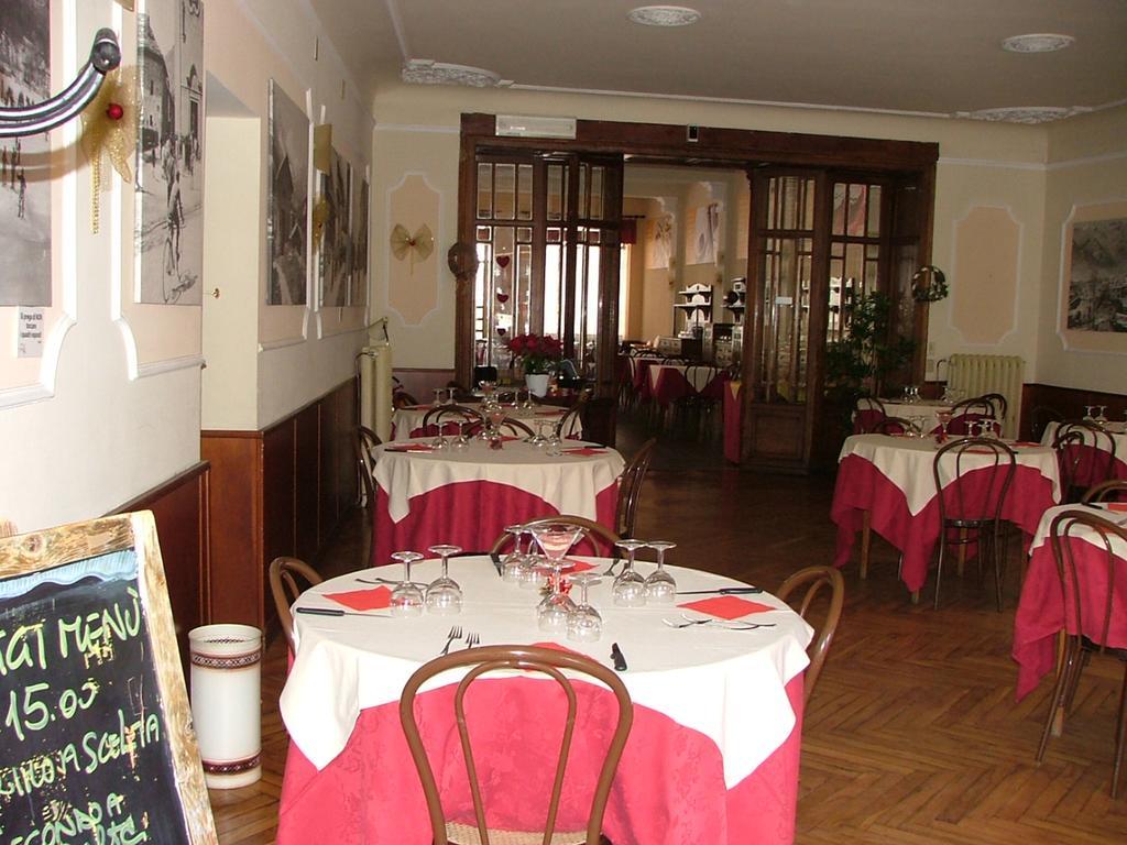 בארדונקיה Hotel Sommeiller מראה חיצוני תמונה